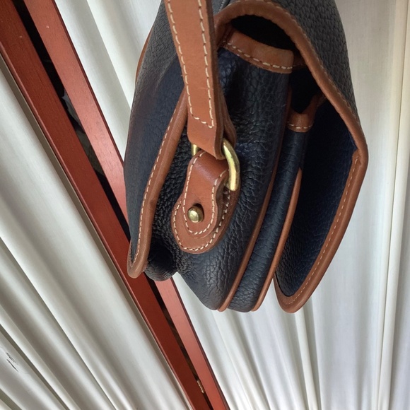 Vintage Dooney & Bourke Pebble Leather Bag Cross Body Purse All Weather Navy - Picture 4 of 12